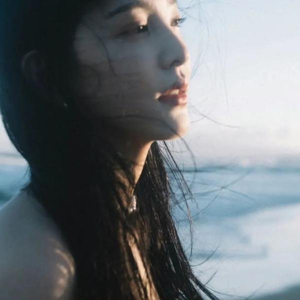 少女佳禾